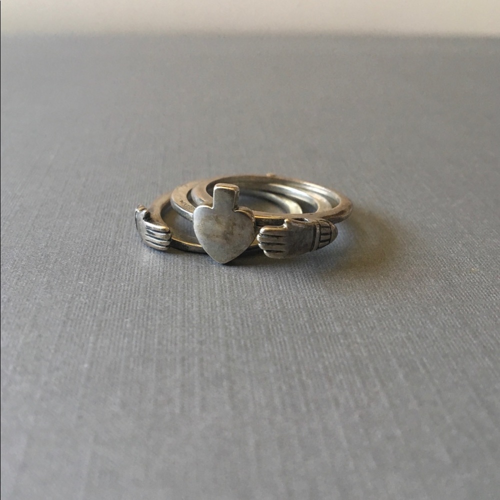 Fede Gimmel Claddagh Ring